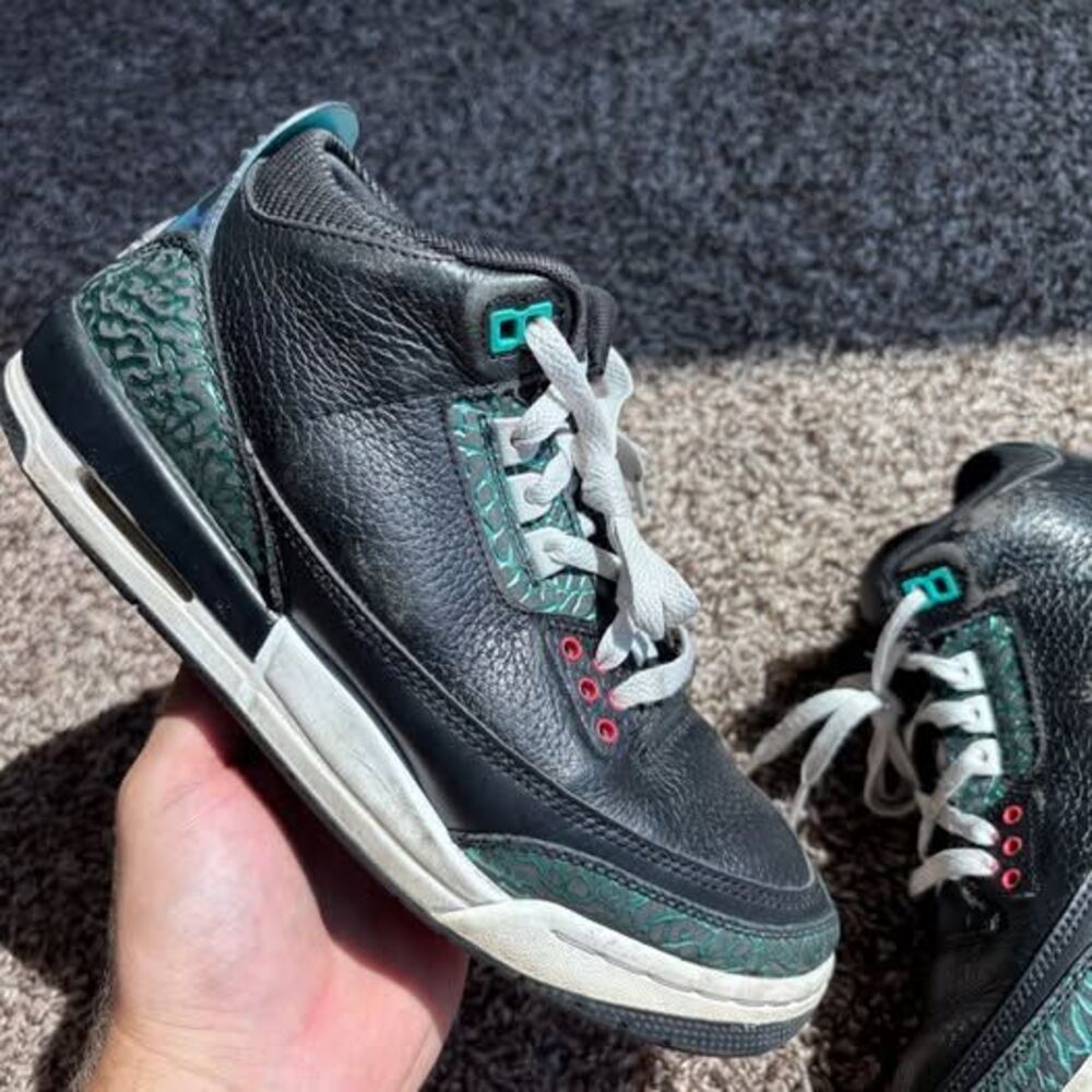 Air Jordan 3 Retro GS Moto FV5437-001 Used Size 7Y Black Hyper Jade